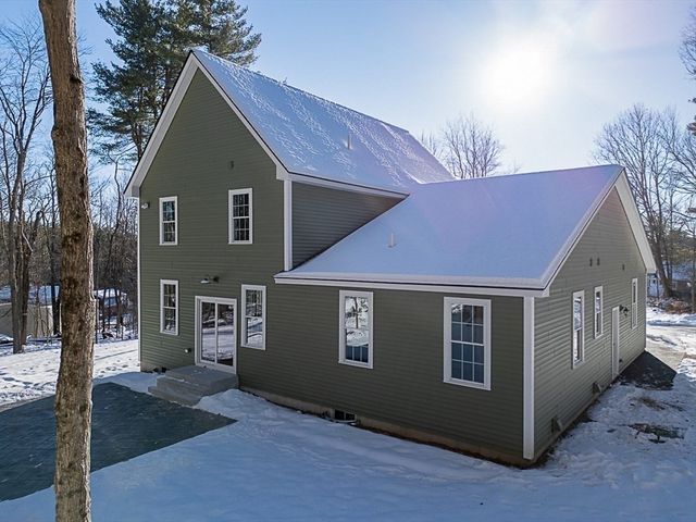 531 Clark, Gardner, MA 01440