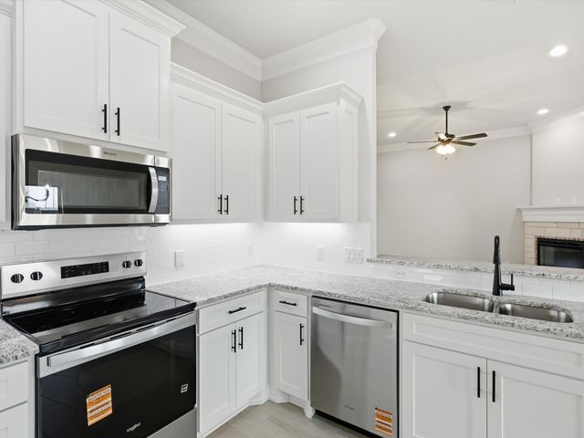 1324 Oleander Drive, Tolar, TX 76476