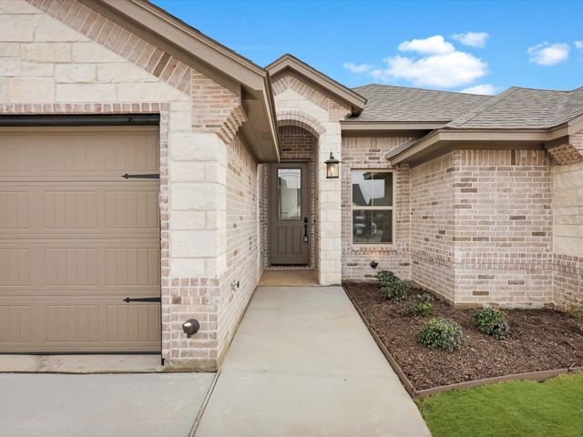 1324 Oleander Drive, Tolar, TX 76476