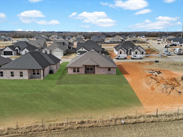 1324 Oleander Drive, Tolar, TX 76476