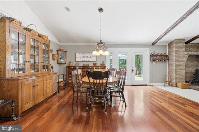 209 E MANOR LN, Lehighton, PA 18235