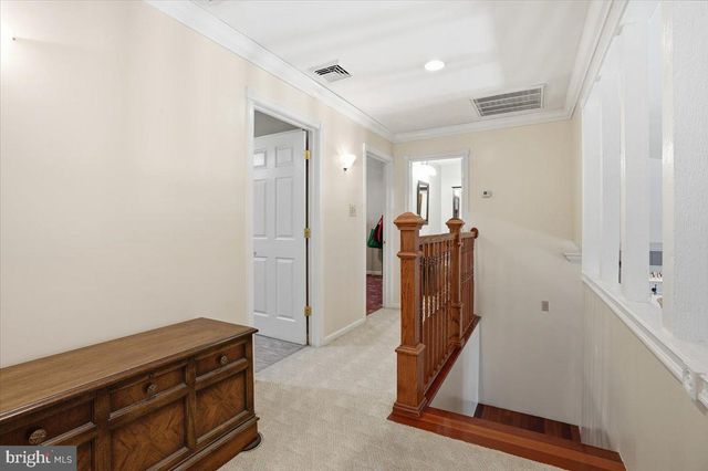 209 E MANOR LN, Lehighton, PA 18235