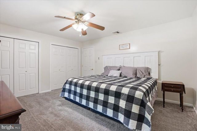 209 E MANOR LN, Lehighton, PA 18235