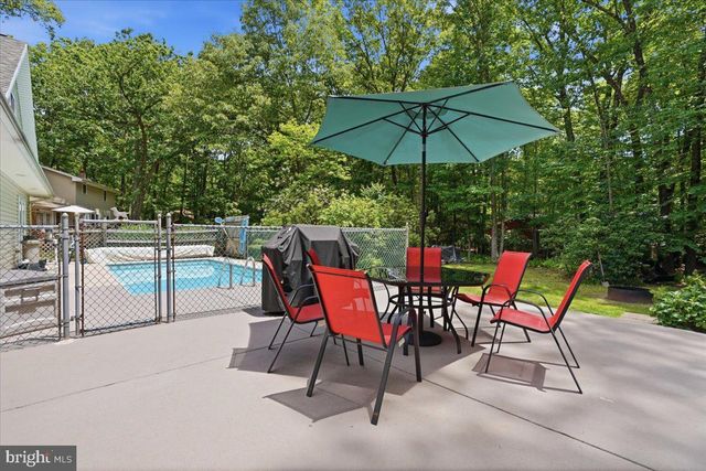 209 E MANOR LN, Lehighton, PA 18235