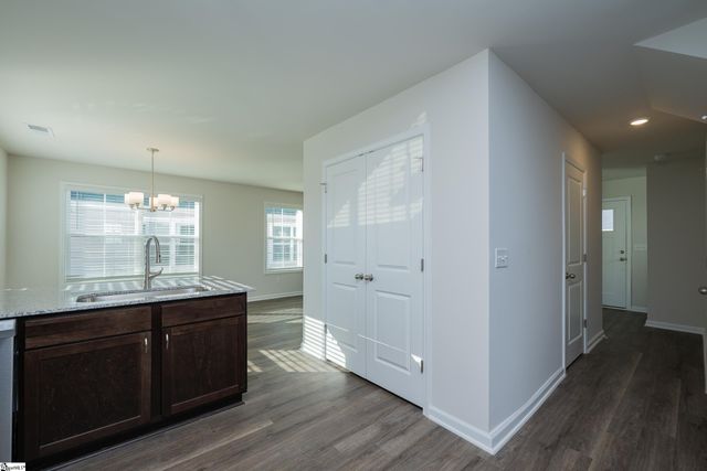 11 Thorndike Way, Greenville, SC 29617