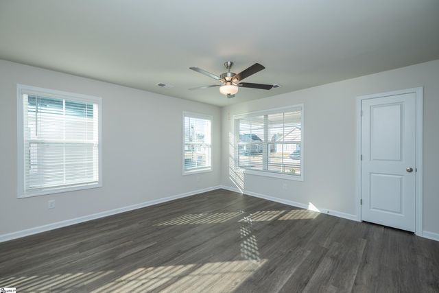 11 Thorndike Way, Greenville, SC 29617