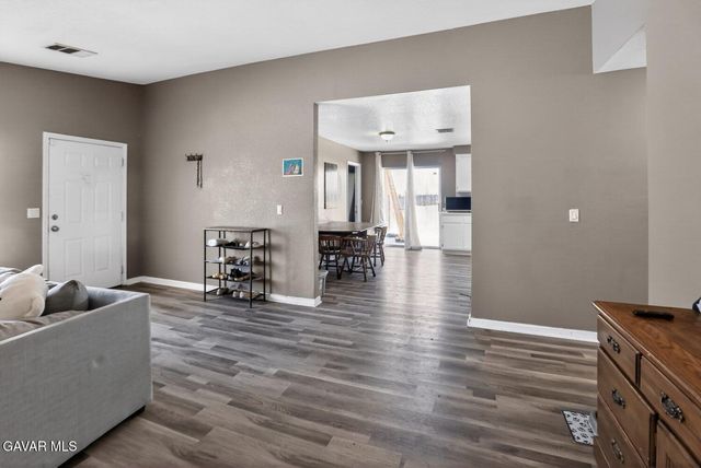 8912 Fir Avenue, California City, CA 93505