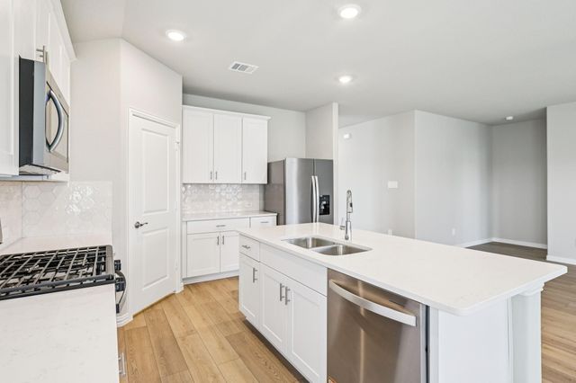 413 Loch Drive, Sherman, TX 75092