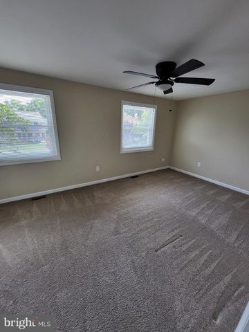 152 SEAGULL, Pasadena, MD 21122