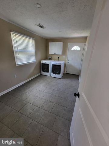 152 SEAGULL, Pasadena, MD 21122