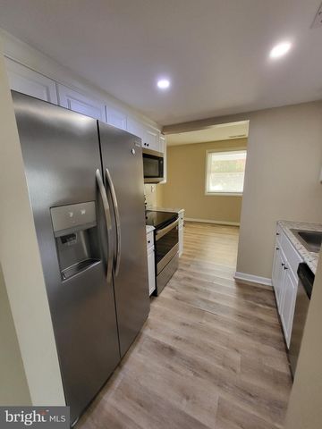 152 SEAGULL, Pasadena, MD 21122