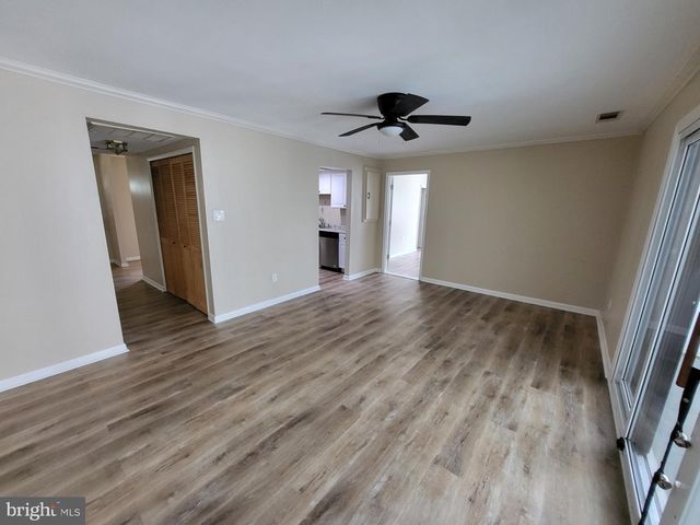 152 SEAGULL, Pasadena, MD 21122