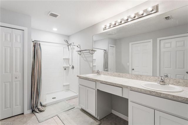 3306 NE 8th PL, Cape Coral, FL 33909