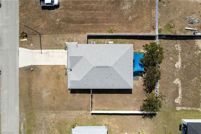 3306 NE 8th PL, Cape Coral, FL 33909