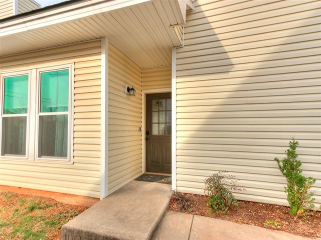 9736 Mayview Court, Oklahoma City, OK 73159