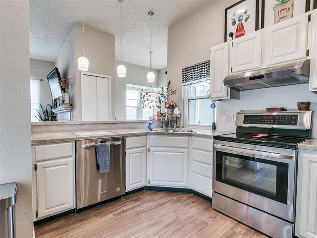 9736 Mayview Court, Oklahoma City, OK 73159