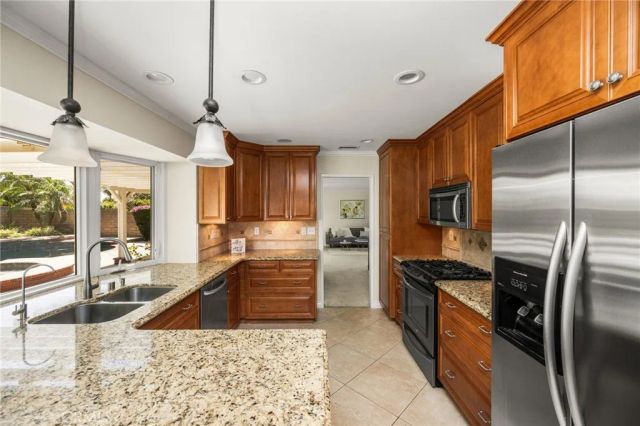 20660 Vista Del Sol, Yorba Linda, CA 92886