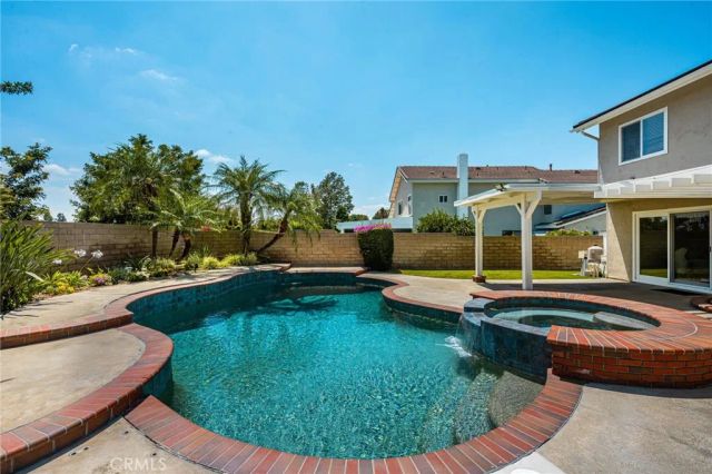 20660 Vista Del Sol, Yorba Linda, CA 92886