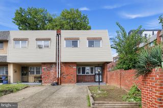 1630 N 10TH ST, Philadelphia, PA 19122