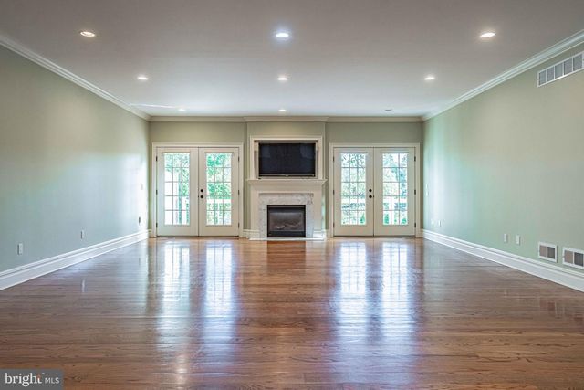 2061 FORGE RUN, Bethlehem, PA 18015
