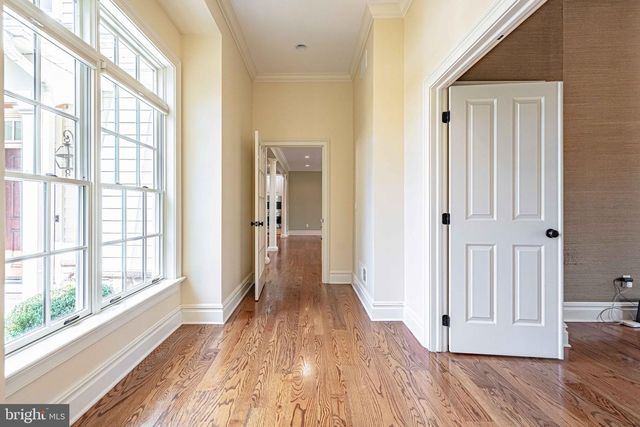 2061 FORGE RUN, Bethlehem, PA 18015