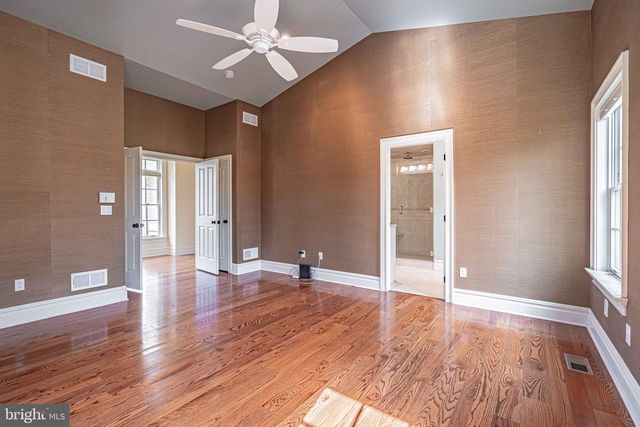 2061 FORGE RUN, Bethlehem, PA 18015
