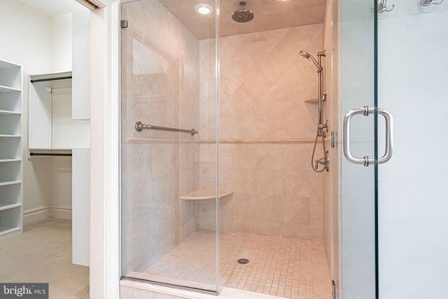 2061 FORGE RUN, Bethlehem, PA 18015