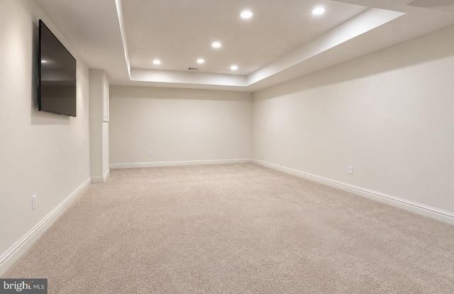 2061 FORGE RUN, Bethlehem, PA 18015