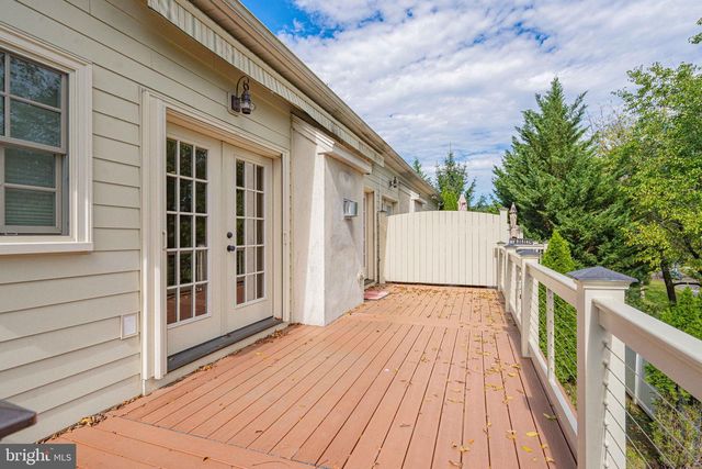 2061 FORGE RUN, Bethlehem, PA 18015