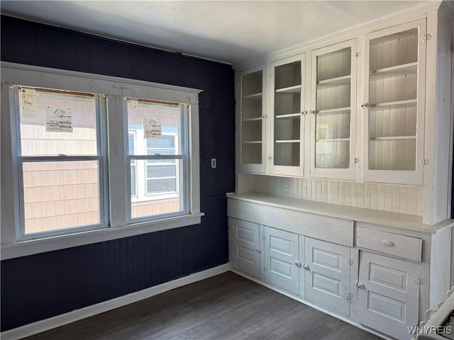 67 Holmes Street, Buffalo, NY 14207