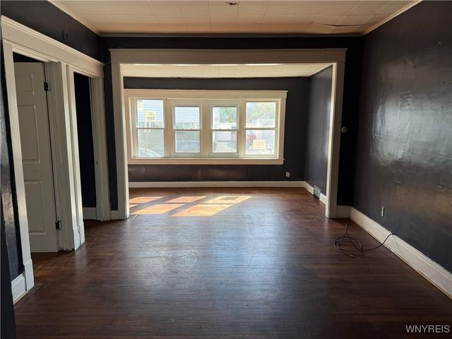 67 Holmes Street, Buffalo, NY 14207