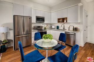 269 S Mariposa Avenue 413, Los Angeles, CA 90004