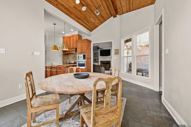 37058 Longwood Ave, Prairieville, LA 70769