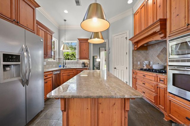 37058 Longwood Ave, Prairieville, LA 70769