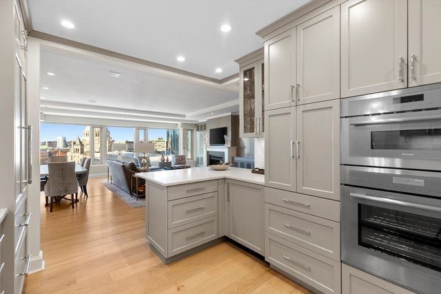 100 Belvidere Street 7A, Boston, MA 02116