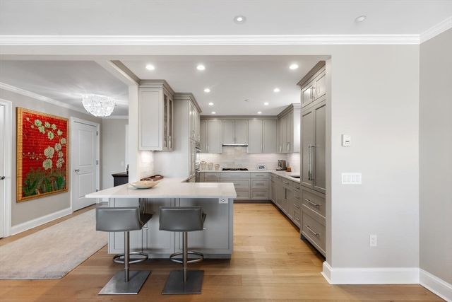 100 Belvidere Street 7A, Boston, MA 02116