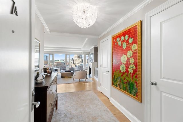 100 Belvidere Street 7A, Boston, MA 02116