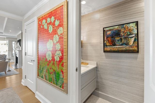 100 Belvidere Street 7A, Boston, MA 02116