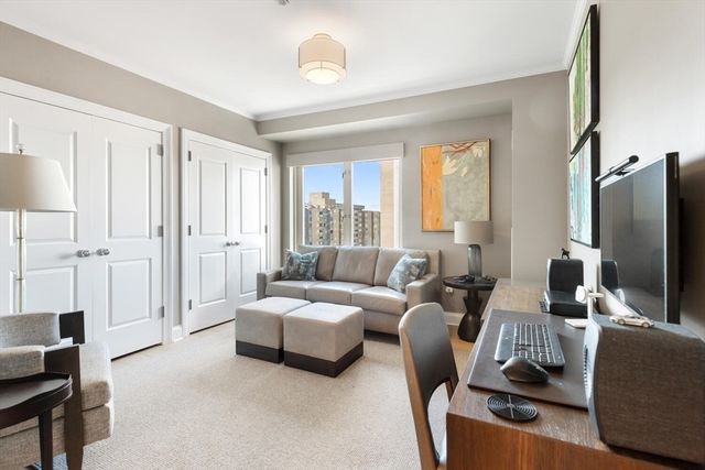 100 Belvidere Street 7A, Boston, MA 02116