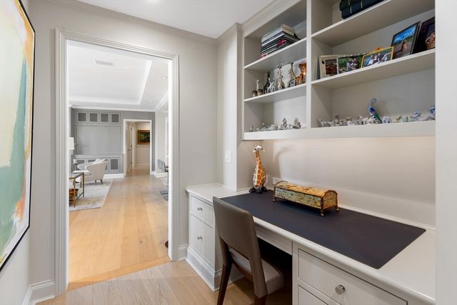 100 Belvidere Street 7A, Boston, MA 02116