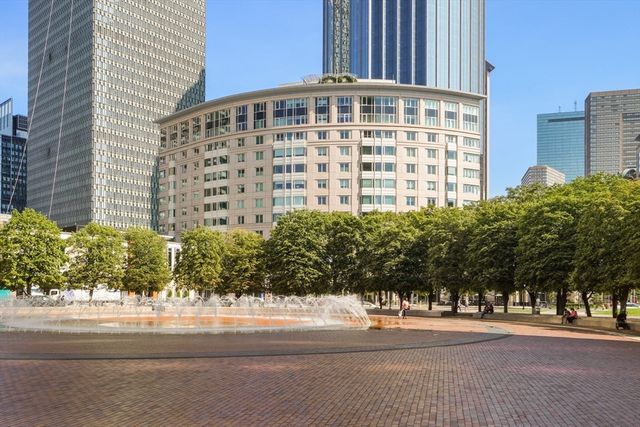 100 Belvidere Street 7A, Boston, MA 02116