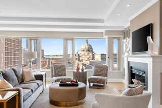 100 Belvidere Street 7A, Boston, MA 02116