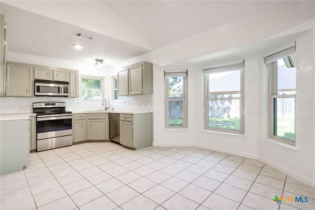 210 Paula Street, Copperas Cove, TX 76522