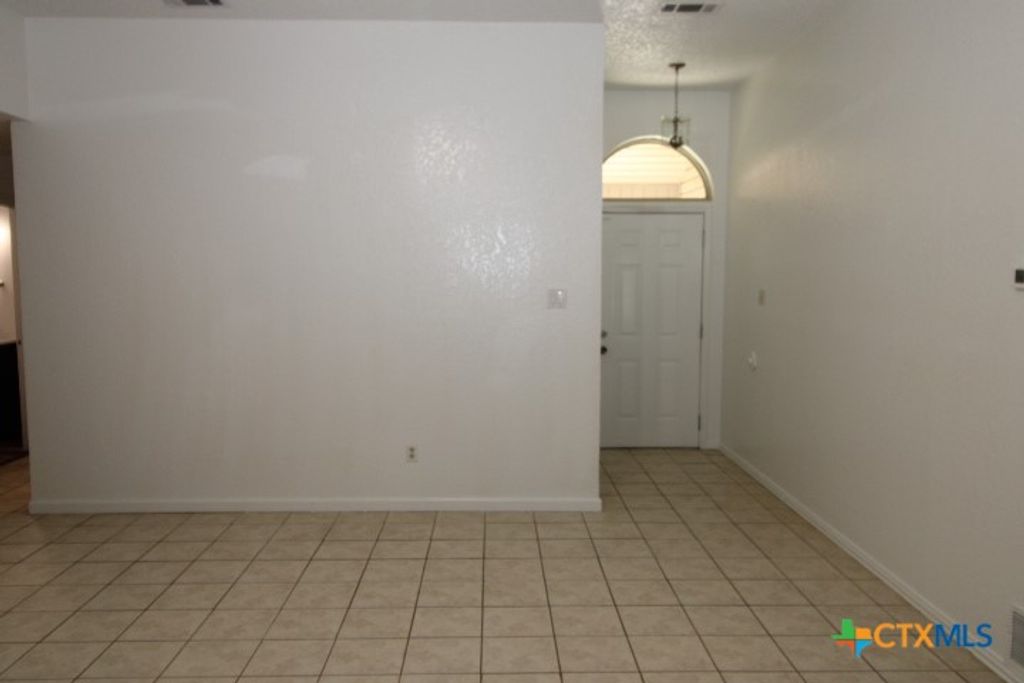 Image 12 of property listing at 210 Paula Street, Copperas Cove, TX 76522