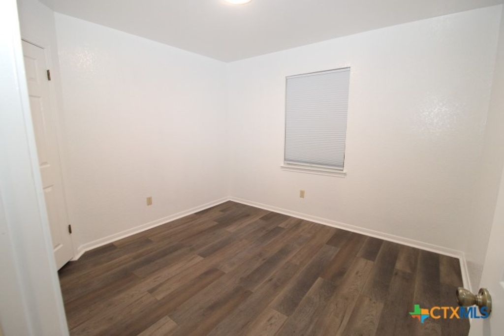 Image 13 of property listing at 210 Paula Street, Copperas Cove, TX 76522