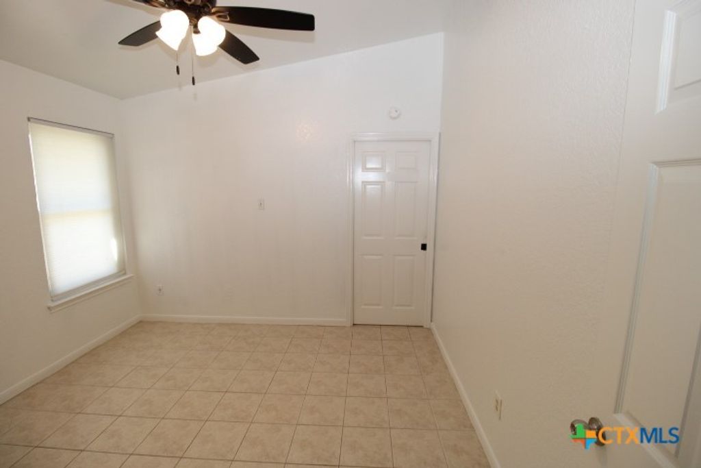 Image 18 of property listing at 210 Paula Street, Copperas Cove, TX 76522