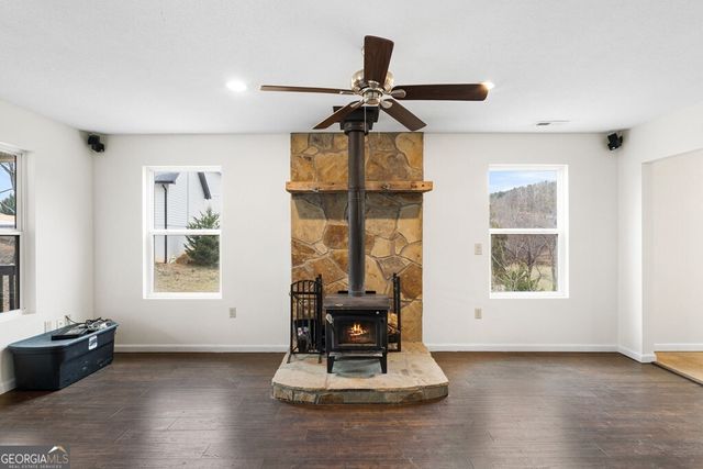 2636 Misty Creek Lane, Young Harris, GA 30582