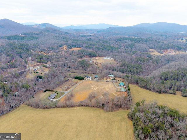 2636 Misty Creek Lane, Young Harris, GA 30582