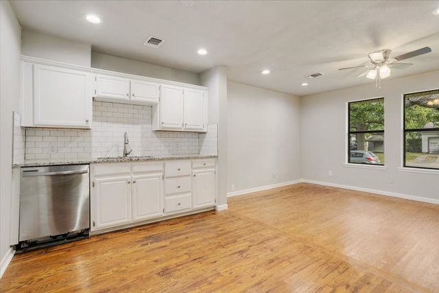 1310 W Laurel Street, Sherman, TX 75092