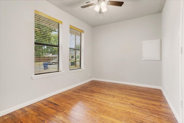 1310 W Laurel Street, Sherman, TX 75092